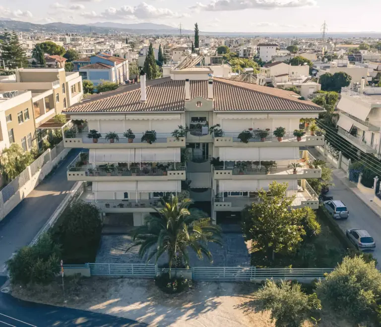 Iou Street — φωτογραφία 4